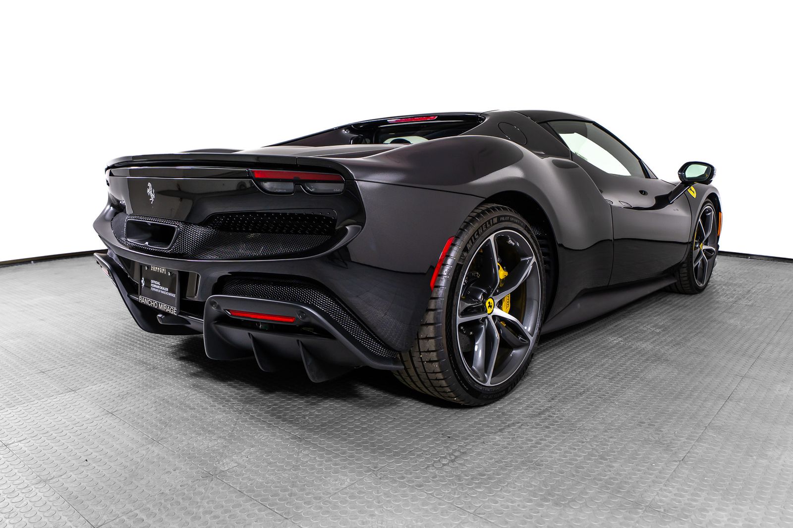 2024 Ferrari 296 GTB — foto completa 5 de 41