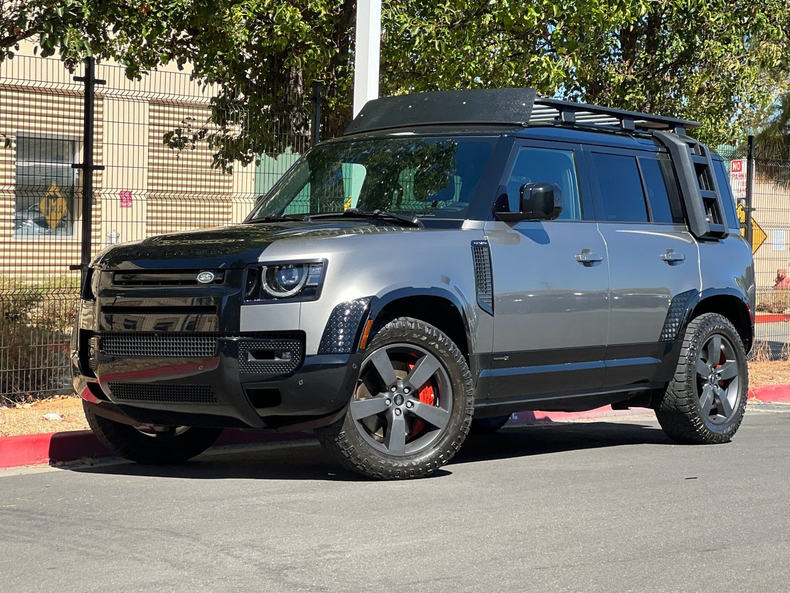 2024 Land Rover Defender 110 X — foto completa 1 de 29