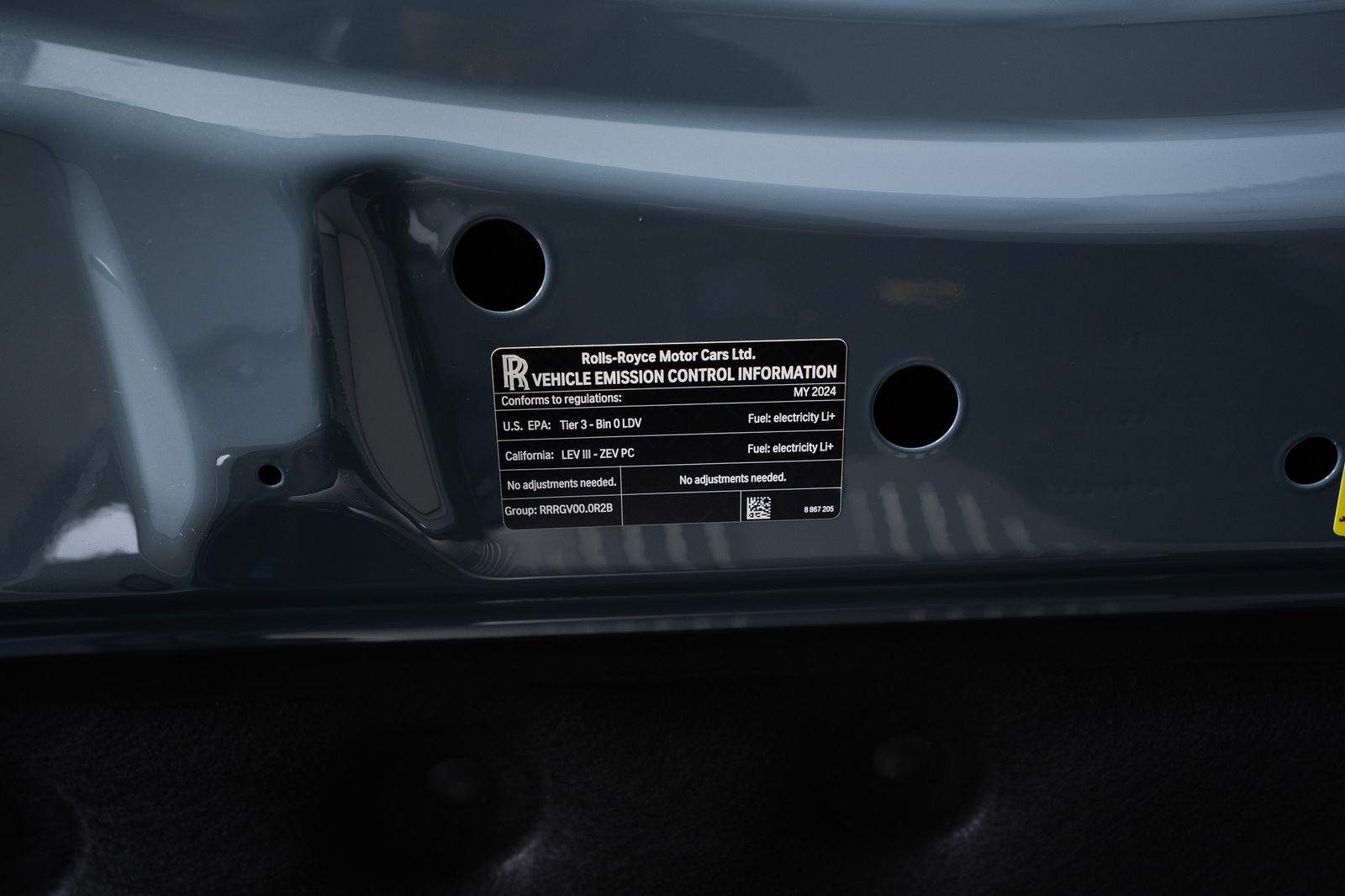 2024 Rolls-Royce Spectre — full photo 49 of 54