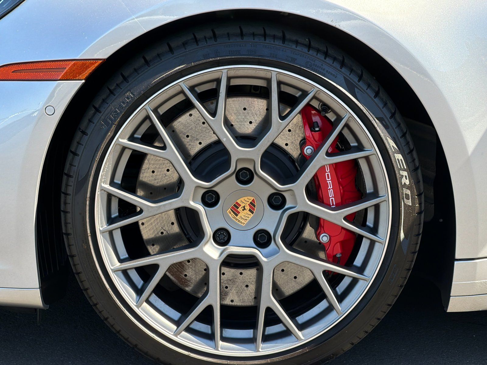 2025 Porsche 911 Carrera S — foto completa 25 de 27