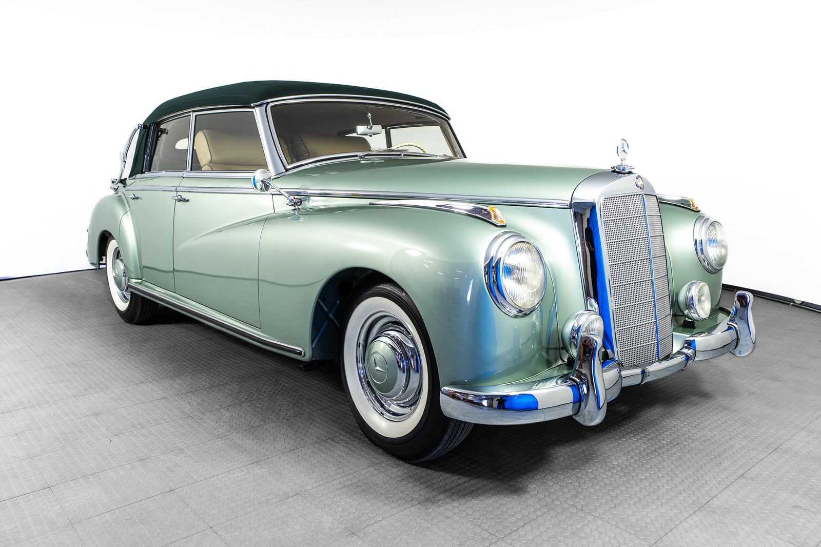 1953 Mercedes-Benz 300-Class — full photo 9 of 100