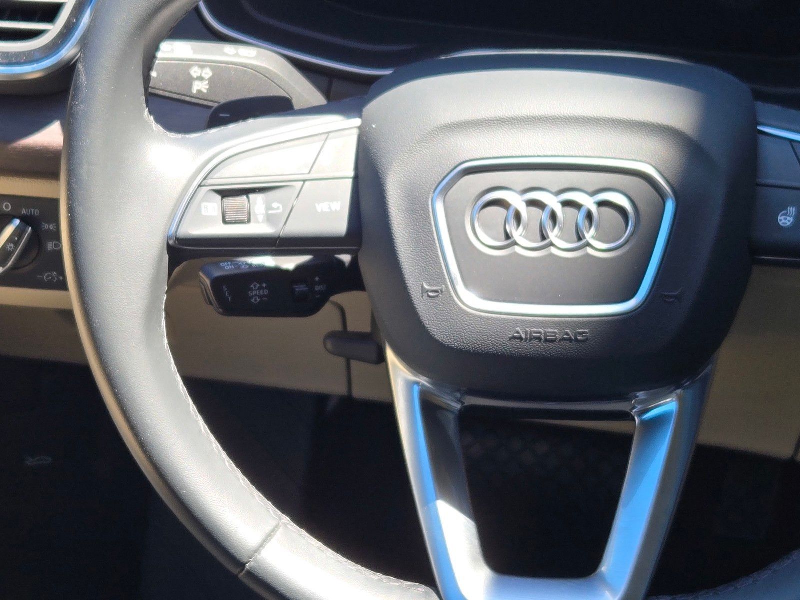 2023 Audi Q5 e 55 Premium Plus — full photo 15 of 45