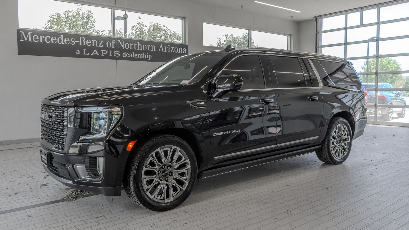 2024 GMC Yukon XL Denali Ultimate — foto completa 3 de 35