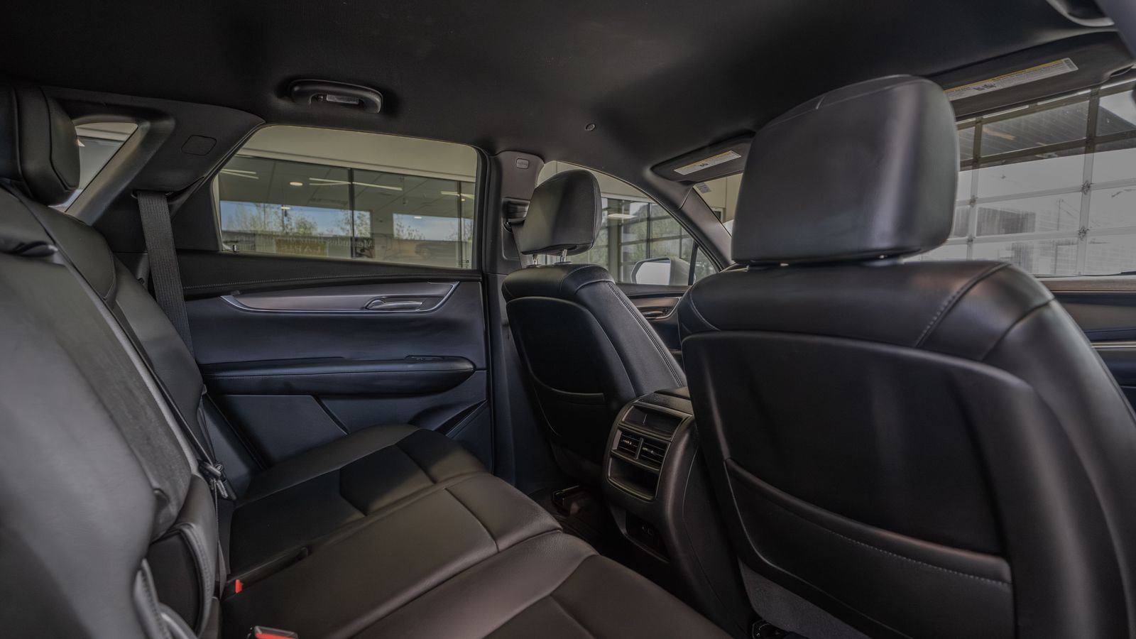 2020 Cadillac XT5 Luxury — foto completa 28 de 34