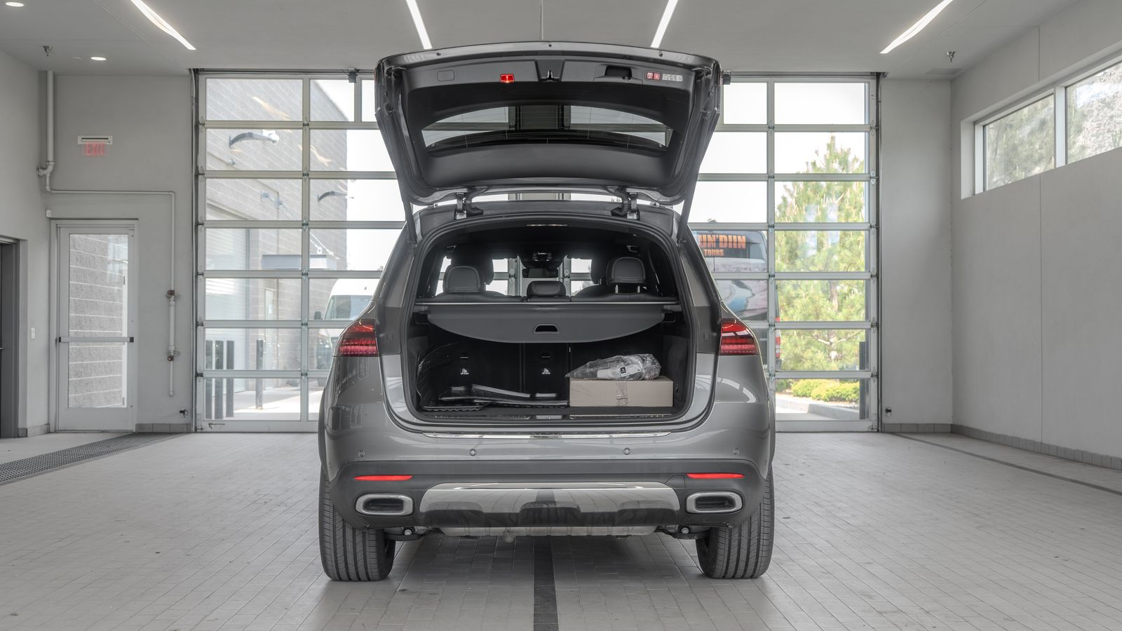 2025 Mercedes-Benz GLE GLE 450e — foto completa 16 de 35