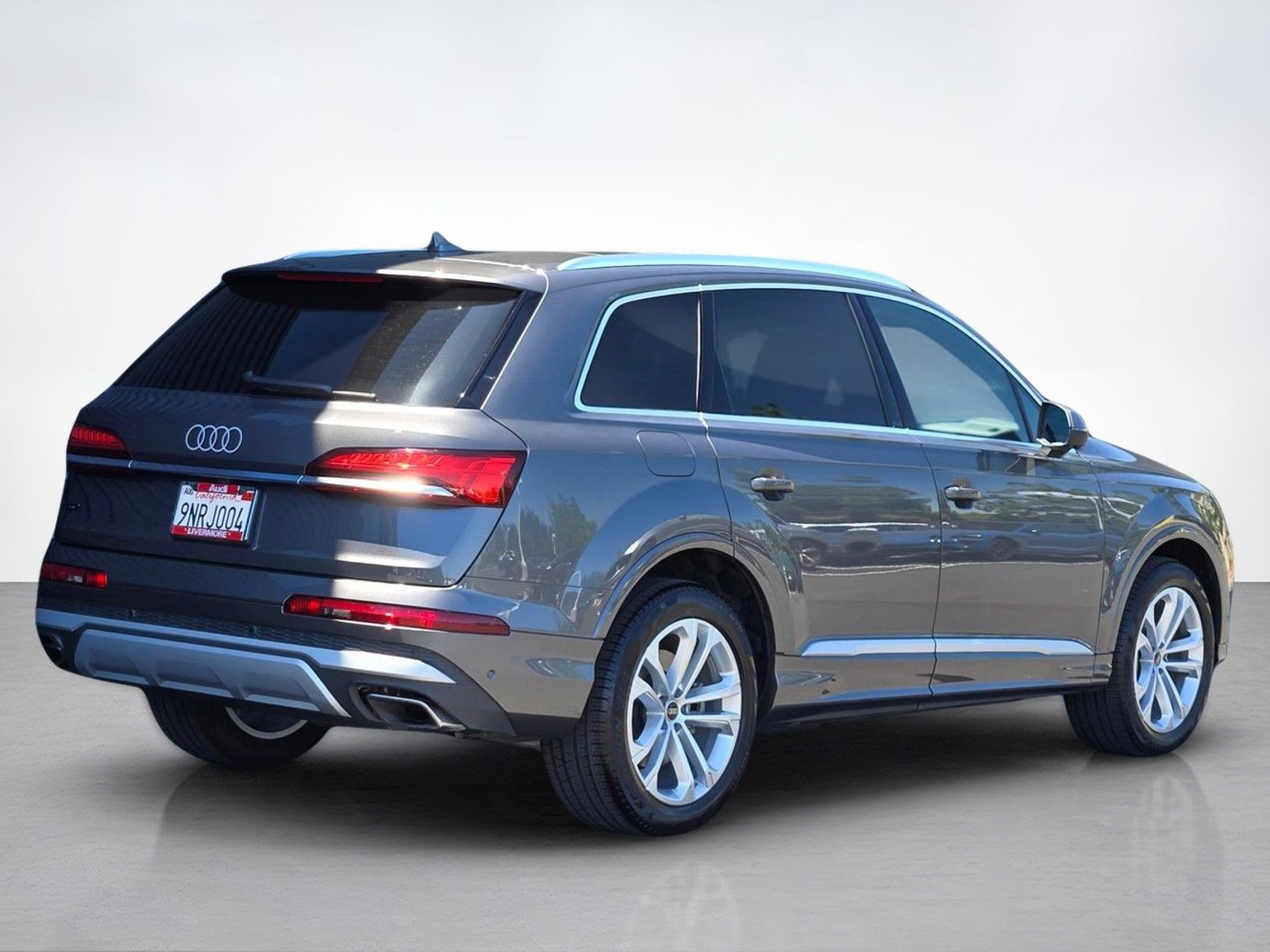 2025 Audi Q7 55 Premium Plus — foto completa 6 de 45