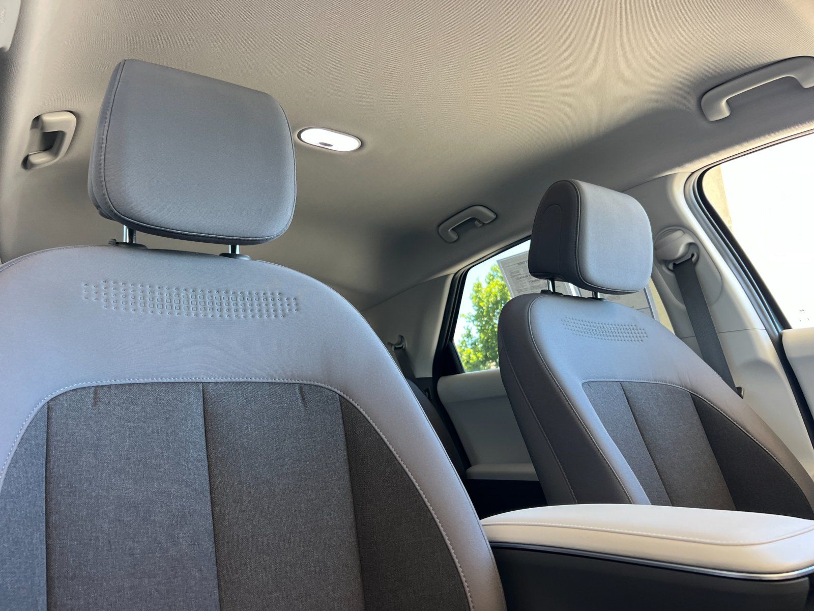 2024 Hyundai IONIQ 5 SEL — full photo 17 of 29