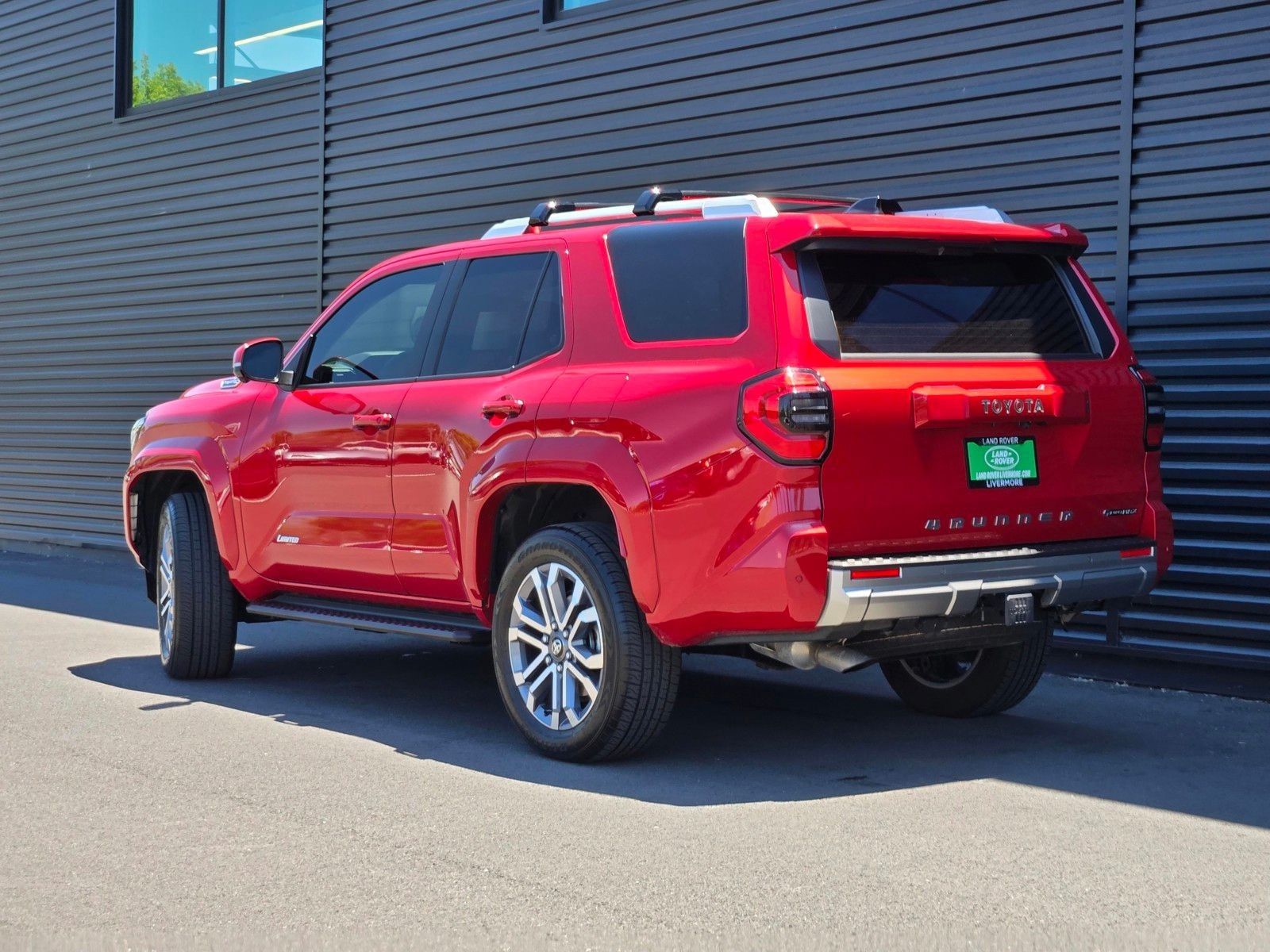 2026 Toyota 4Runner i-FORCE MAX Hybrid Limited — foto completa 4 de 45