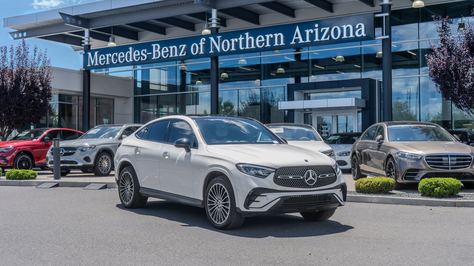 2024 Mercedes-Benz GLC GLC 300 Coupe — foto completa 1 de 35