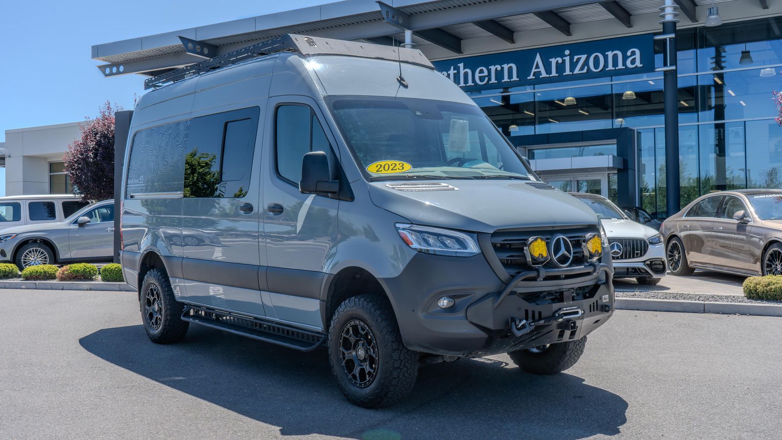 2023 Mercedes-Benz Sprinter 2500 Cargo 144 WB — full photo 1 of 34