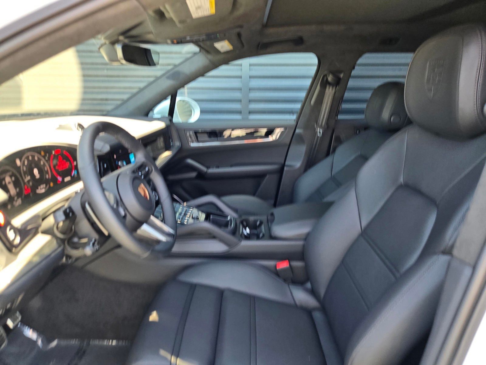 2026 Porsche Cayenne GTS — full photo 27 of 27