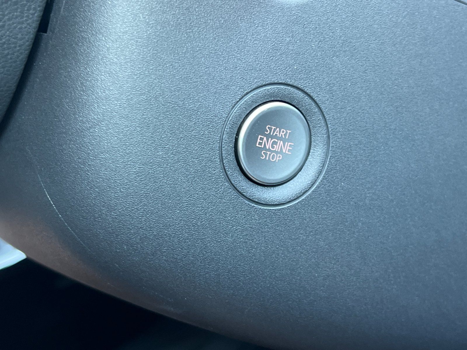2023 Volkswagen ID.4 S — full photo 23 of 29