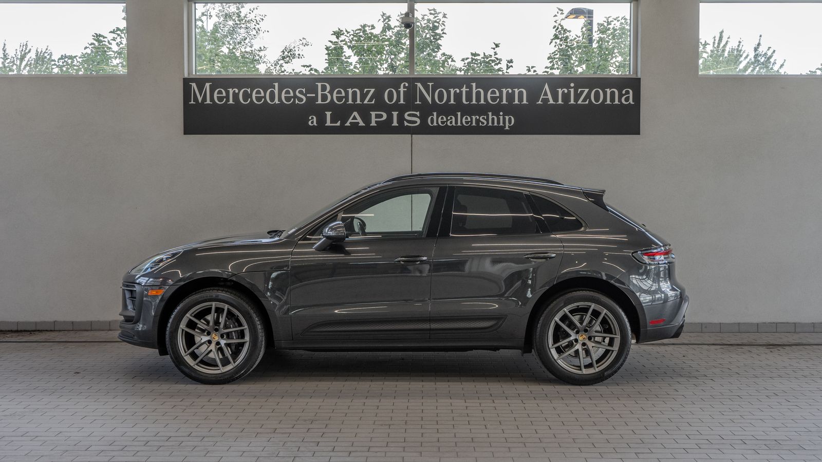 2023 Porsche Macan Base — foto completa 2 de 35