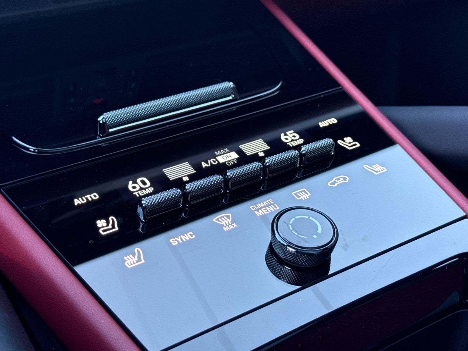 2026 Porsche Cayenne Coupe S — foto completa 20 de 28