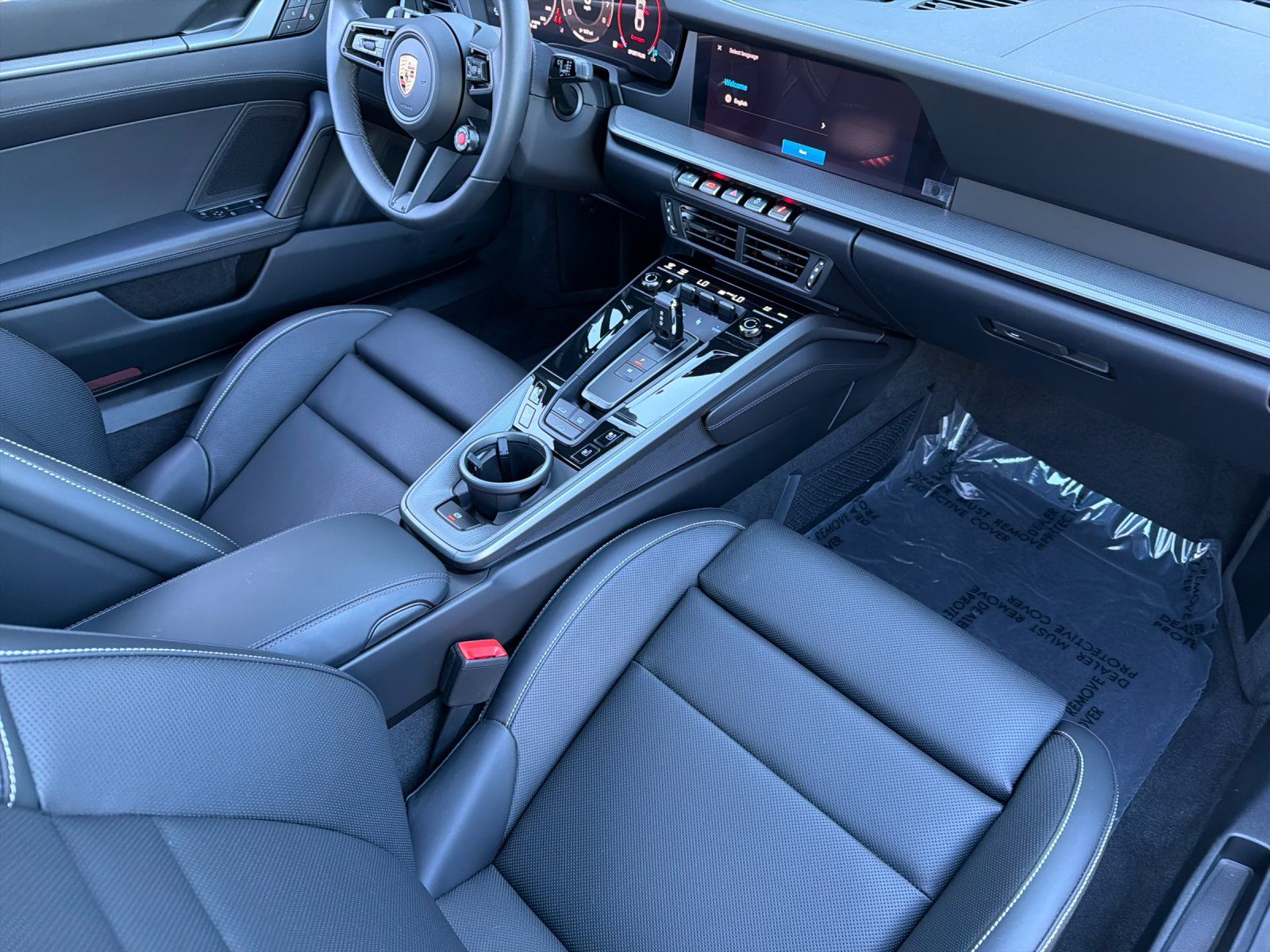 2025 Porsche 911 Carrera S — full photo 14 of 28