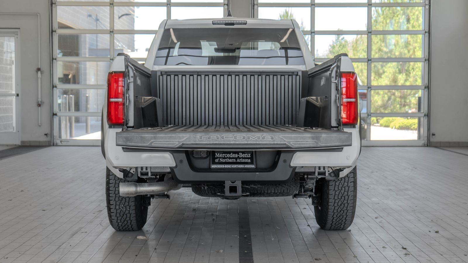2025 Toyota Tacoma PreRunner — full photo 15 of 29