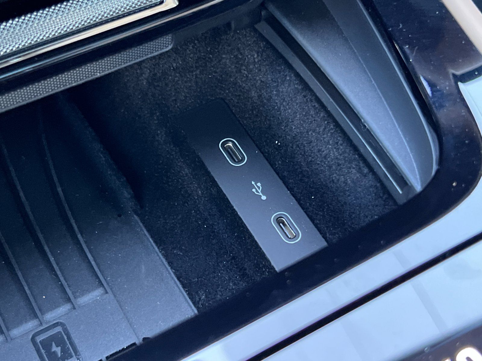 2026 Porsche Cayenne GTS — full photo 21 of 29