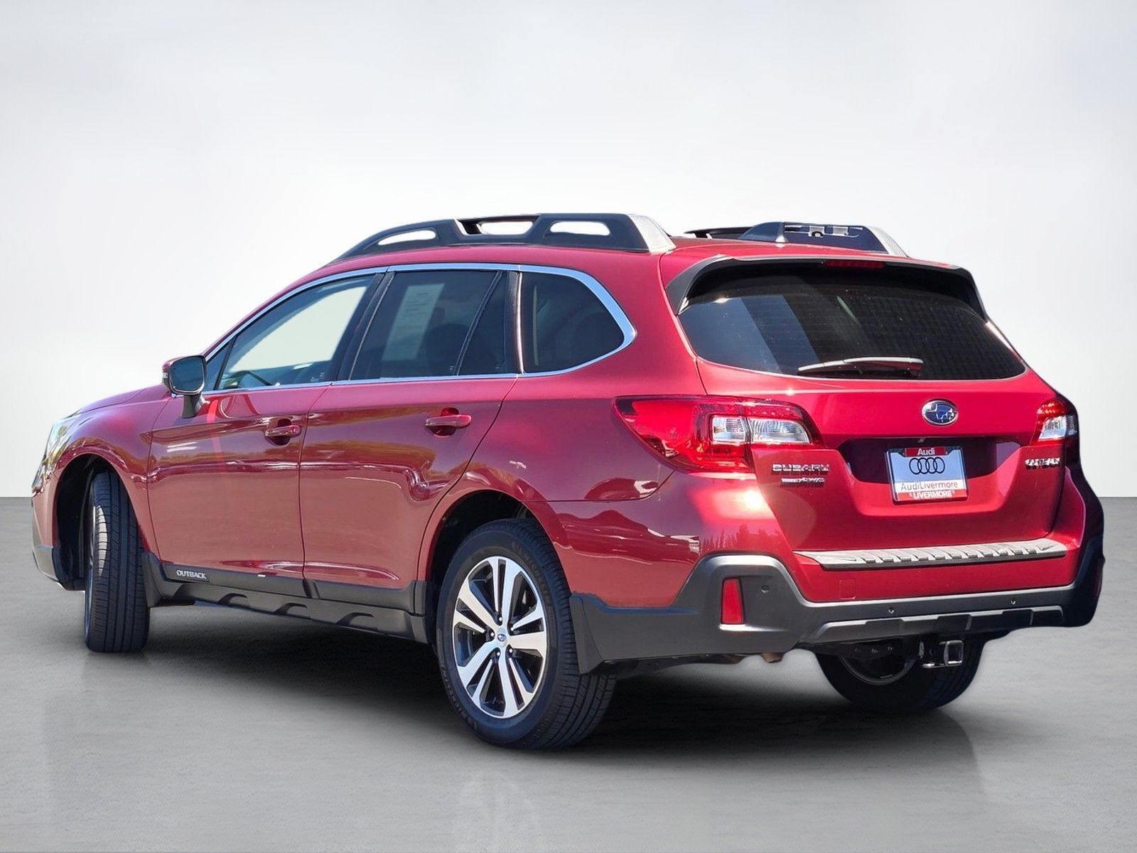 2019 Subaru Outback 2.5i — foto completa 4 de 45