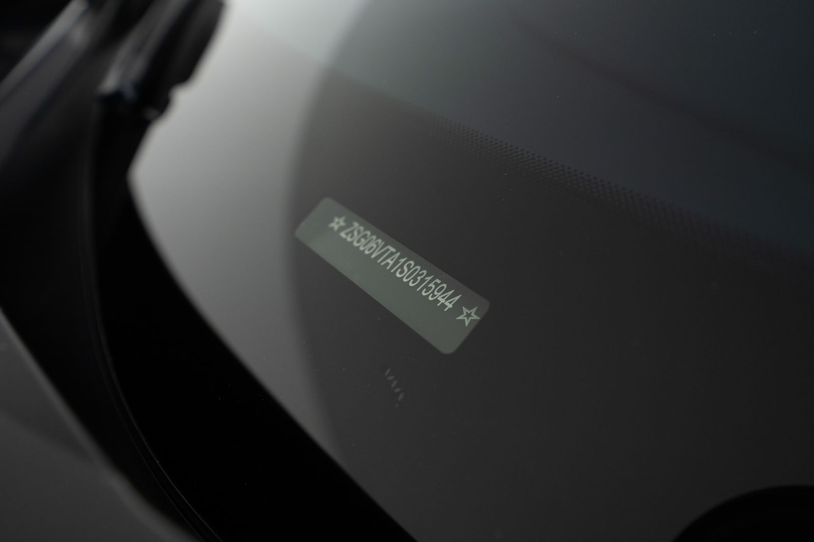 2025 Ferrari Purosangue — full photo 15 of 66