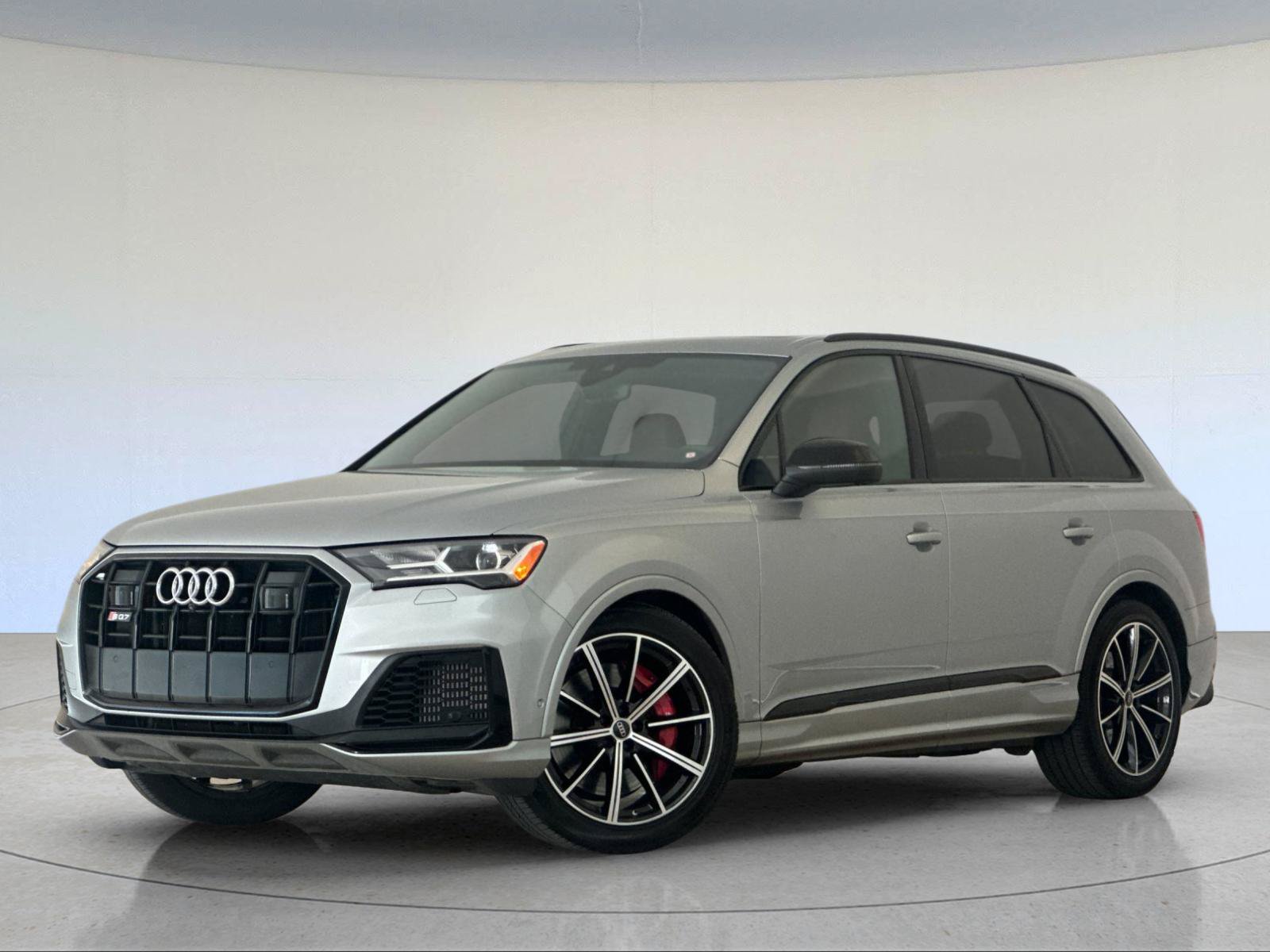 2023 Audi SQ7 Premium Plus — photo 1 of 28