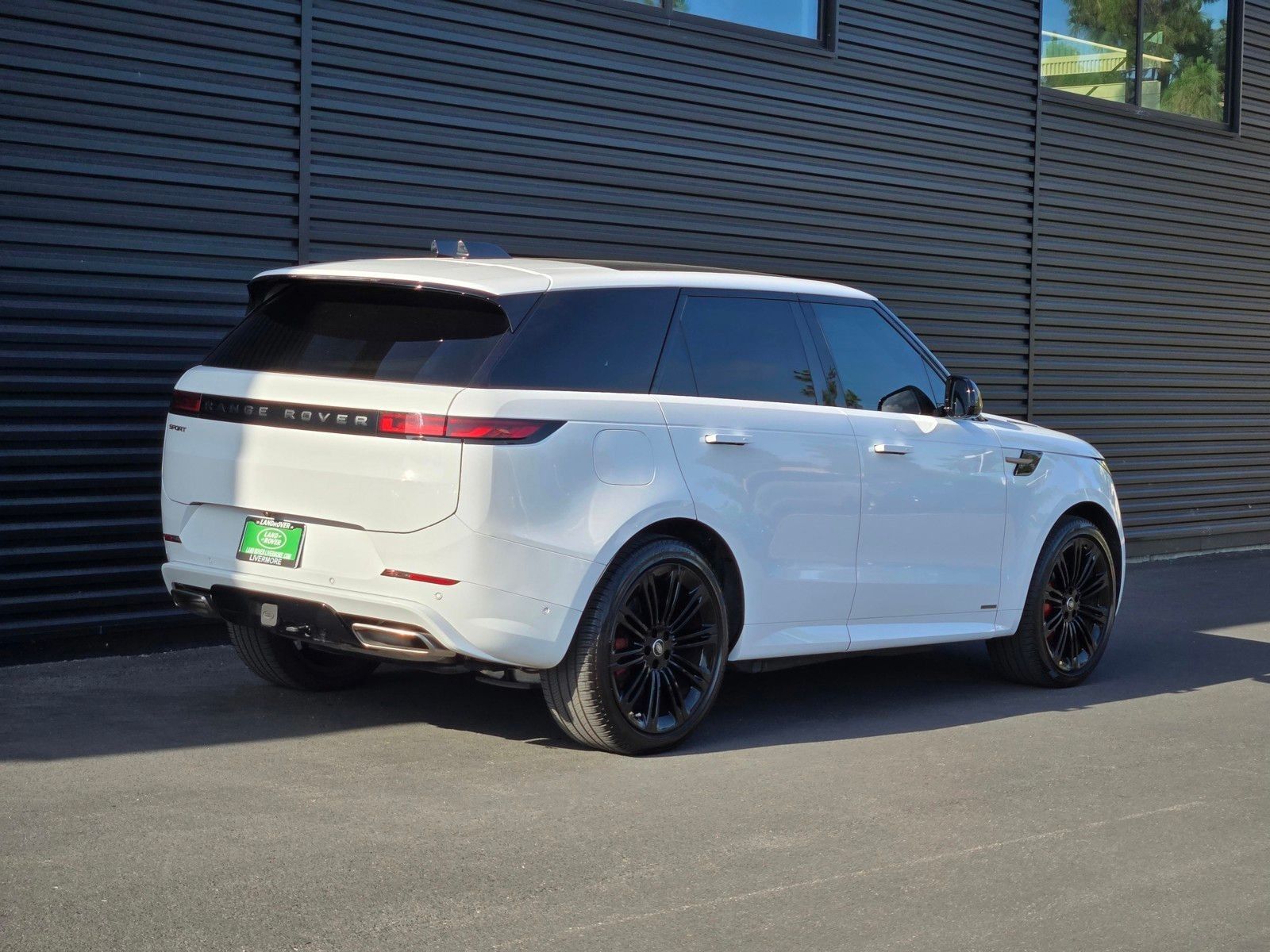 2024 Land Rover Range Rover Sport Plug-in Hybrid Autobiography — foto completa 6 de 45