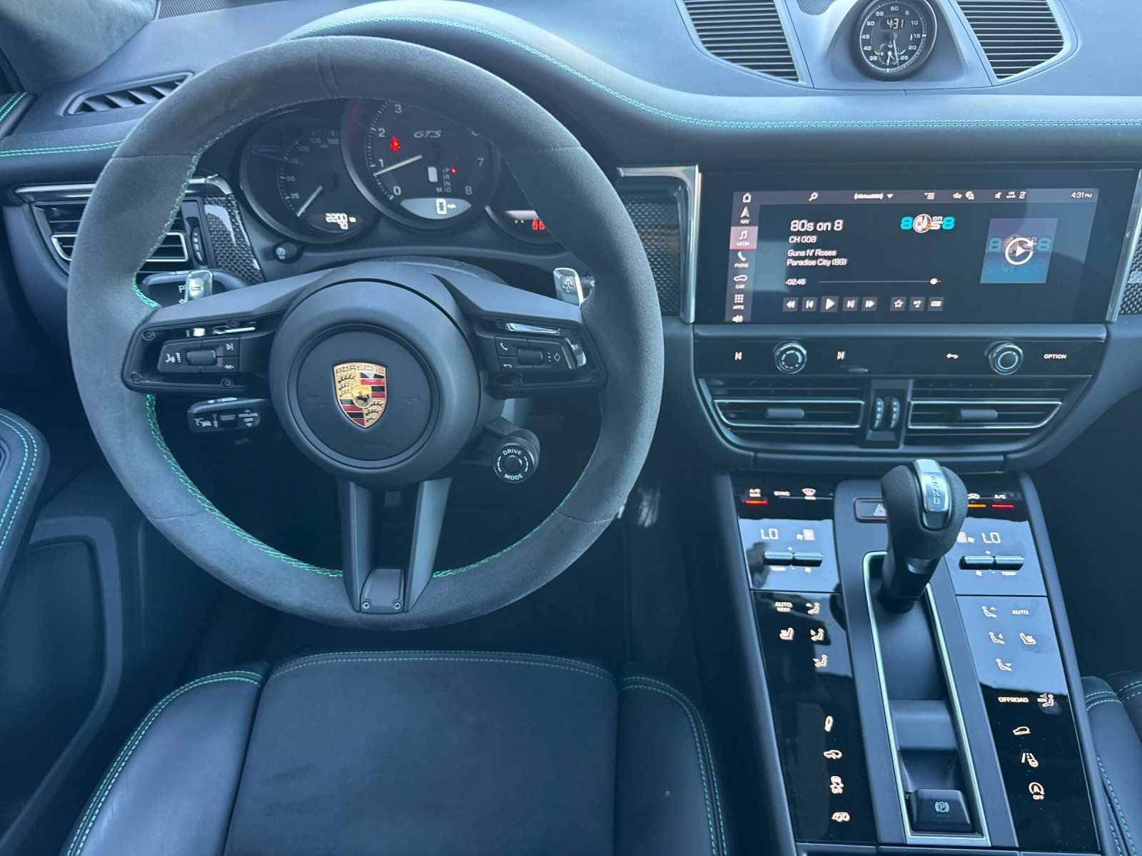 2026 Porsche Macan GTS — foto completa 15 de 30