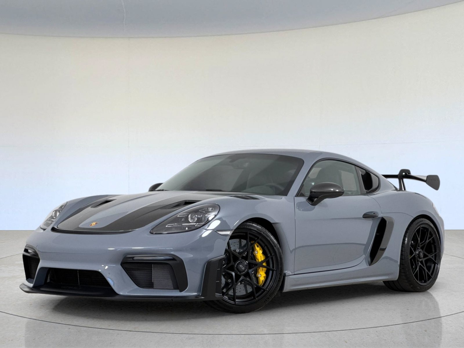 2025 Porsche 718 Cayman GT4 RS — foto 1 de 30