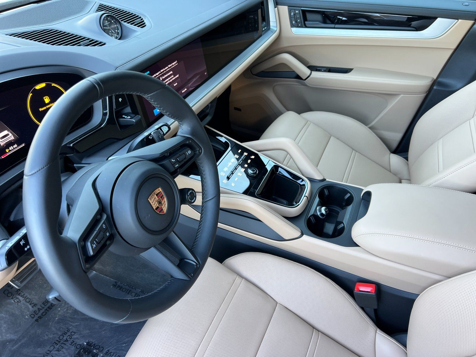 2026 Porsche Cayenne GTS — full photo 4 of 29