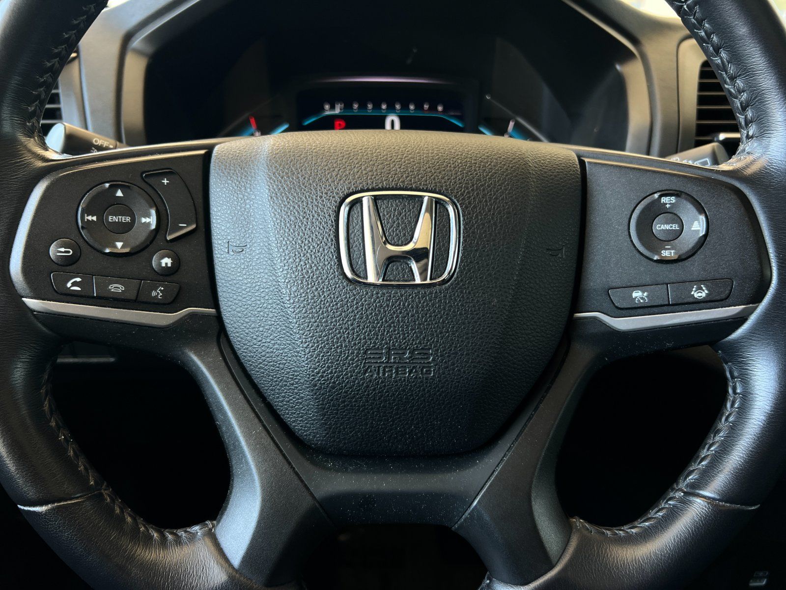 2023 Honda Odyssey EX-L — full photo 24 of 29