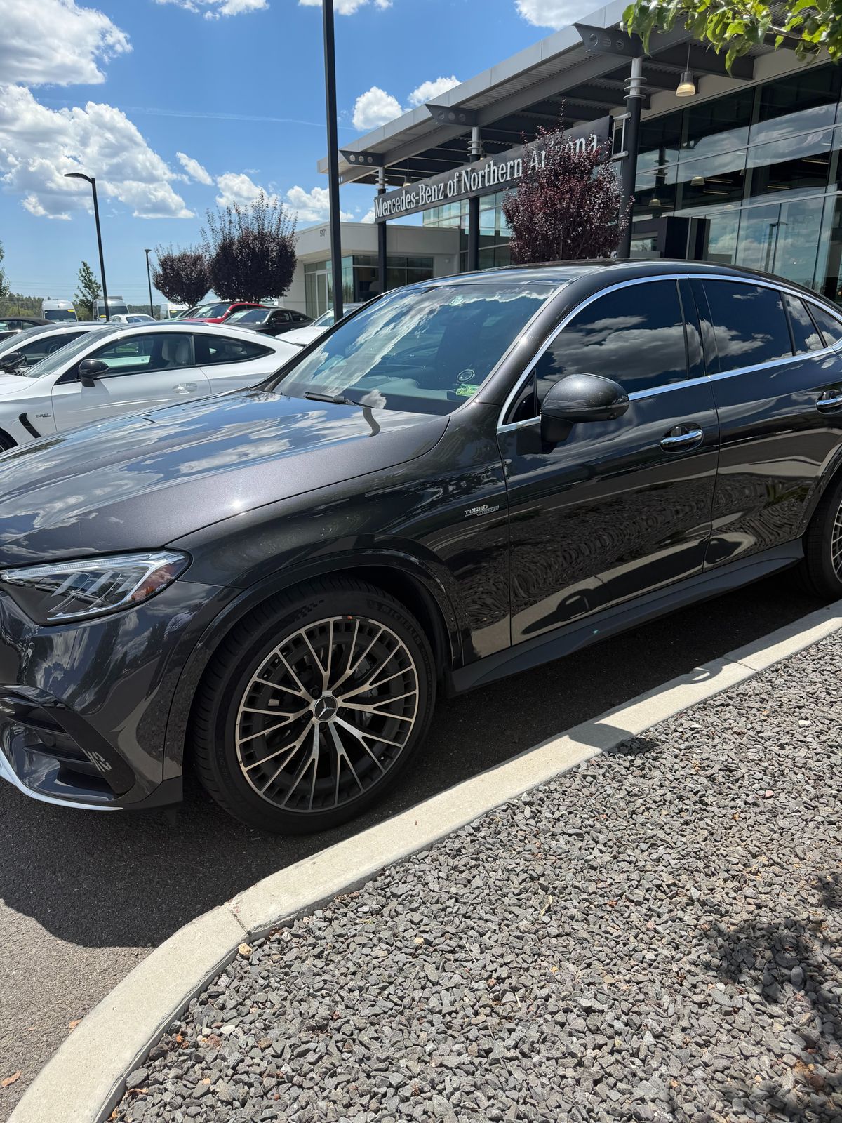 2025 Mercedes-Benz GLC GLC 43 AMG® — foto completa 3 de 6