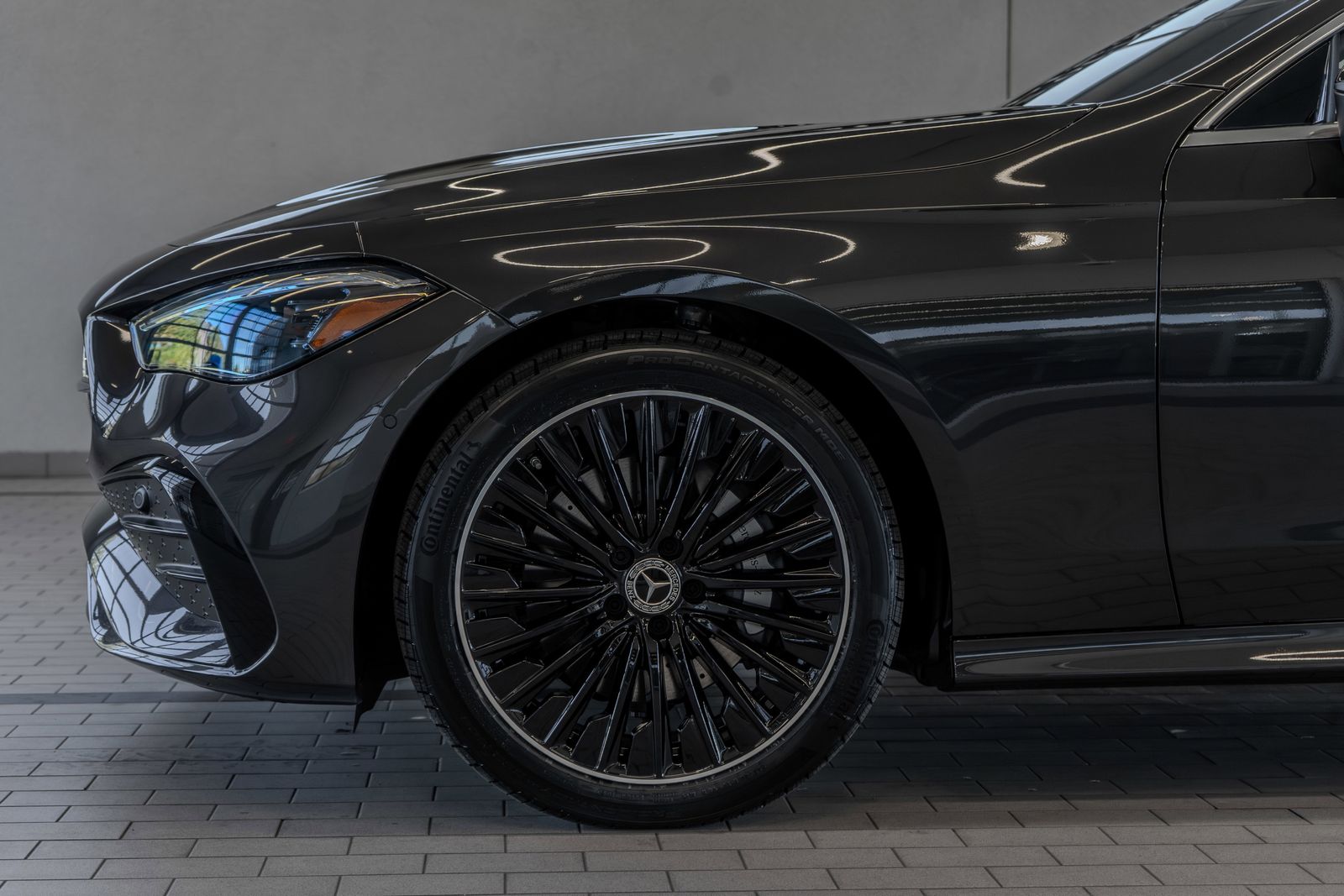 2026 Mercedes-Benz CLE CLE 300 — full photo 4 of 39