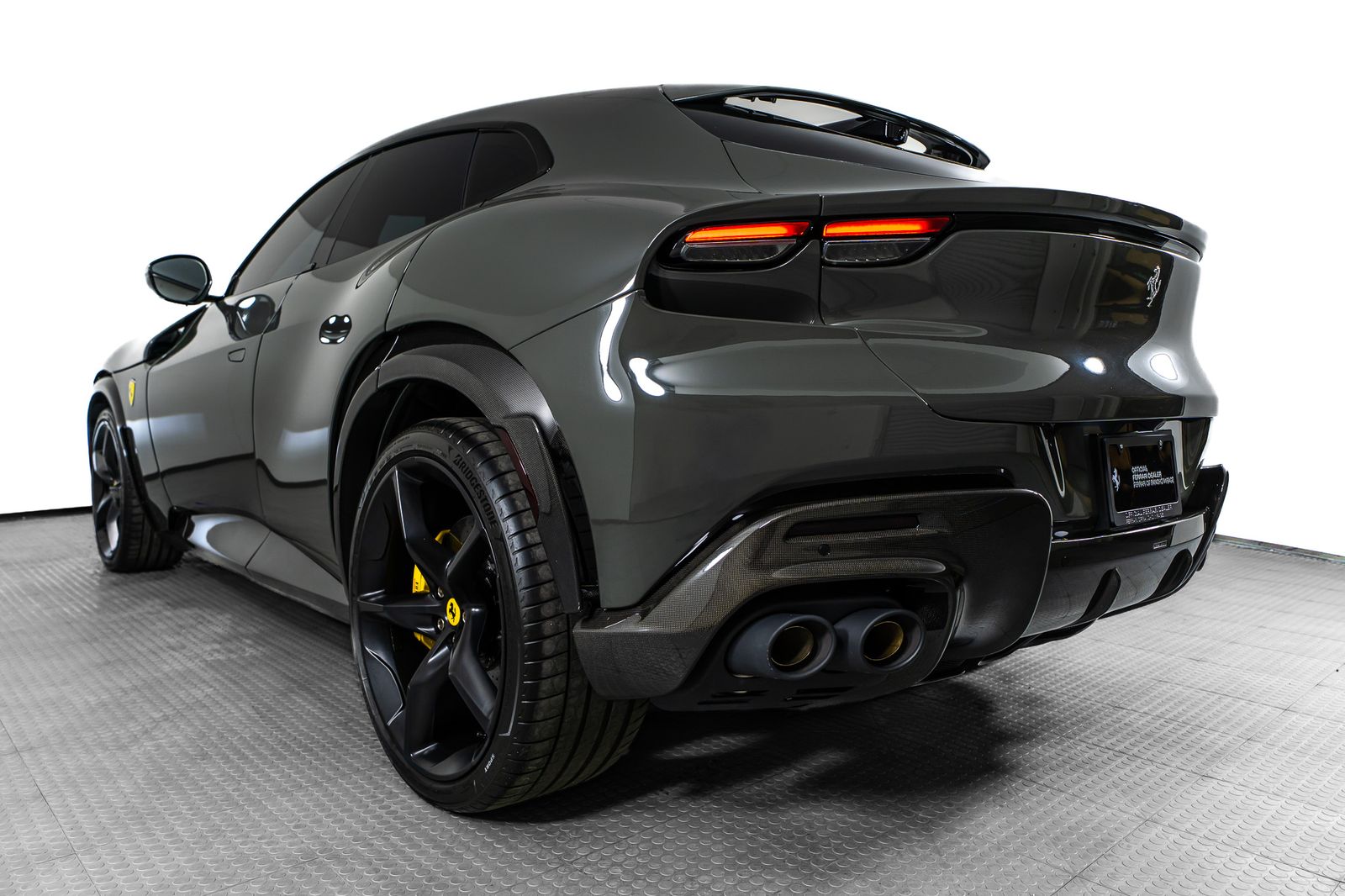 2025 Ferrari Purosangue — full photo 4 of 66
