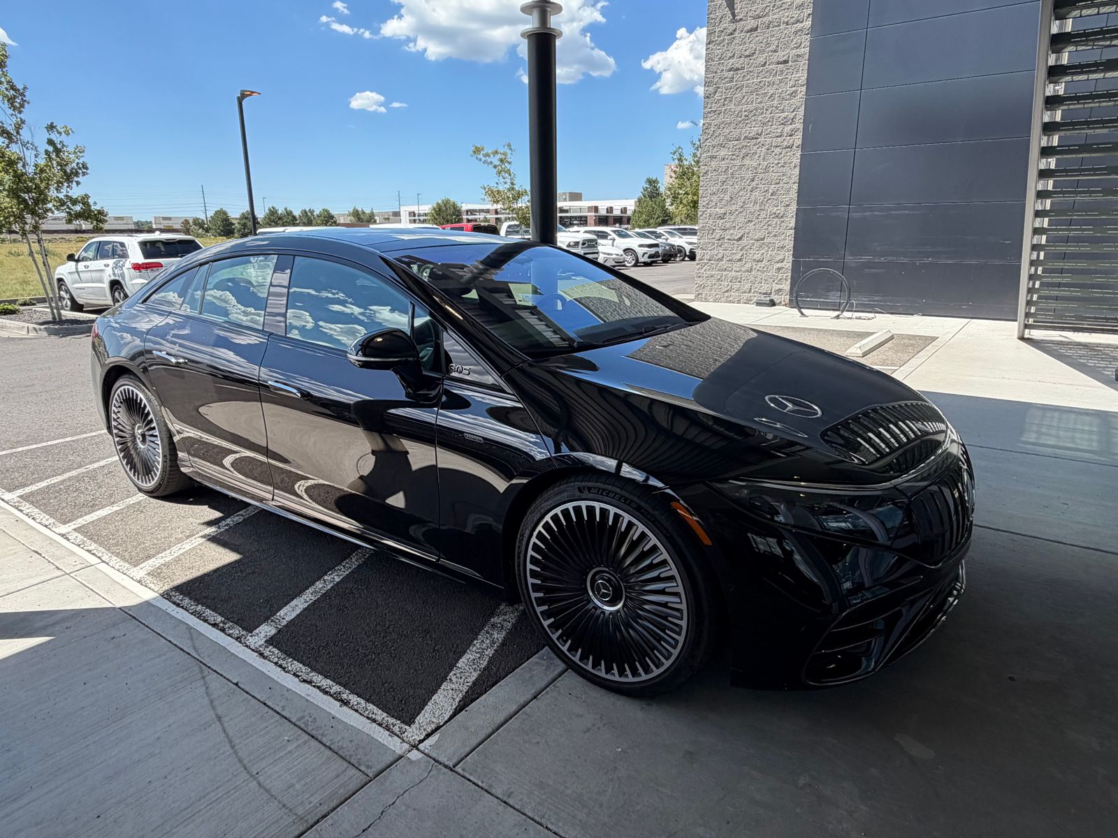 2024 Mercedes-Benz AMG® EQS — full photo 2 of 6