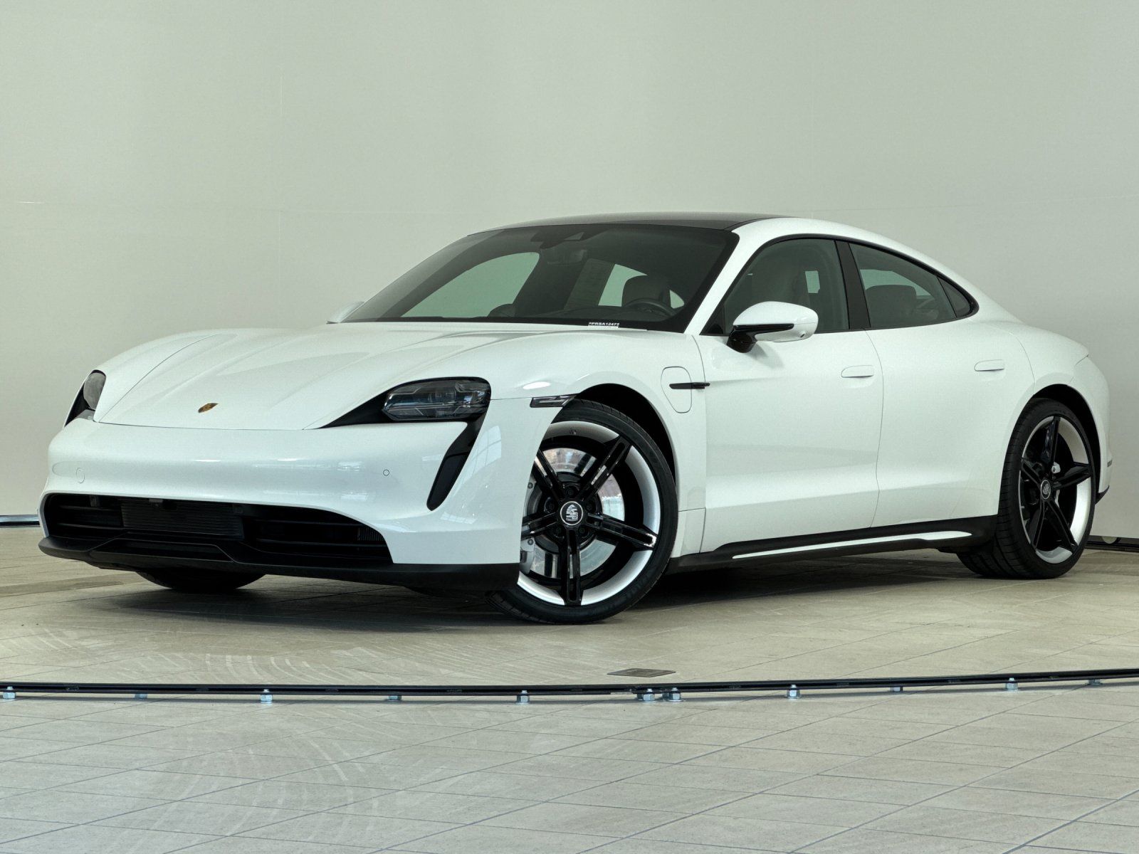 2024 Porsche Taycan Base — full photo 1 of 29