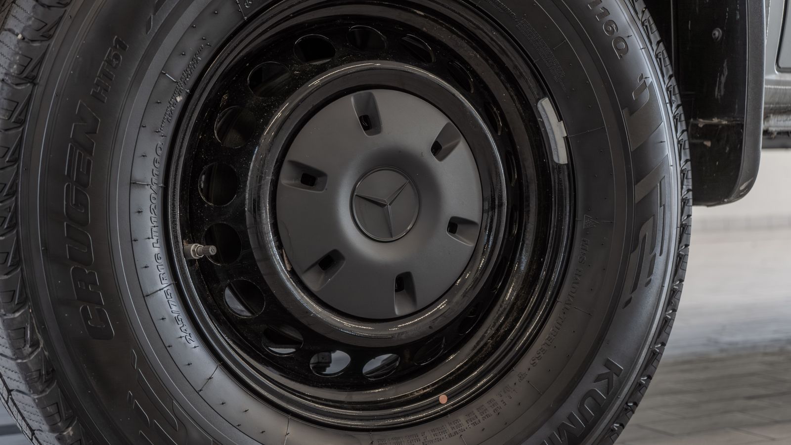 2025 Mercedes-Benz Sprinter 2500 Cargo 170 WB — full photo 31 of 36