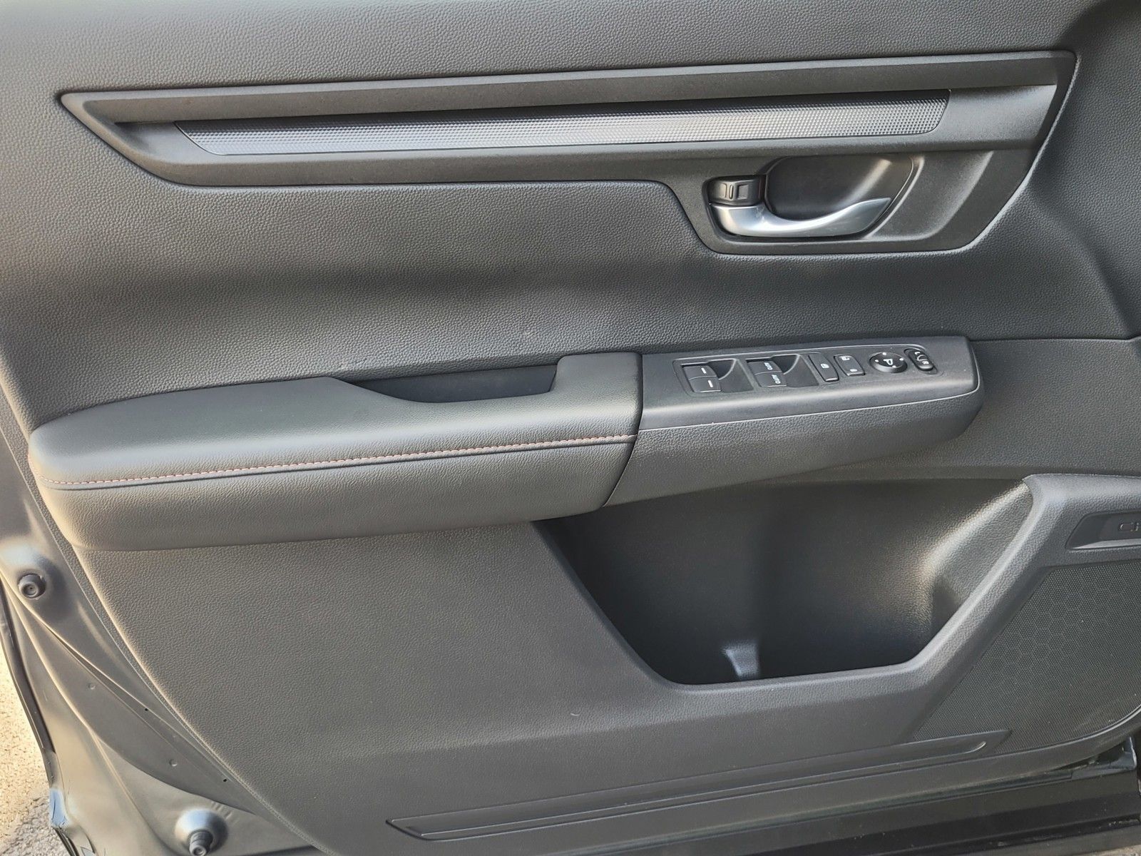 2025 Honda CR-V Hybrid Sport — foto completa 18 de 28