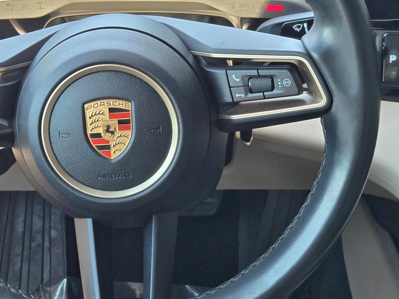 2023 Porsche Taycan Base — full photo 17 of 27