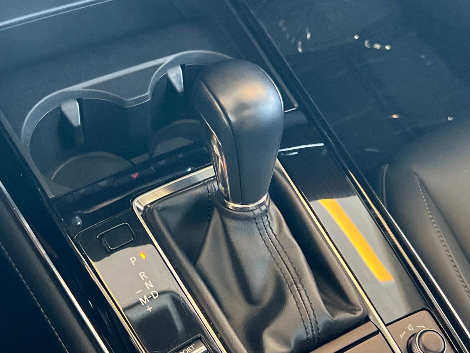 2021 Mazda CX-30 Turbo — full photo 21 of 28