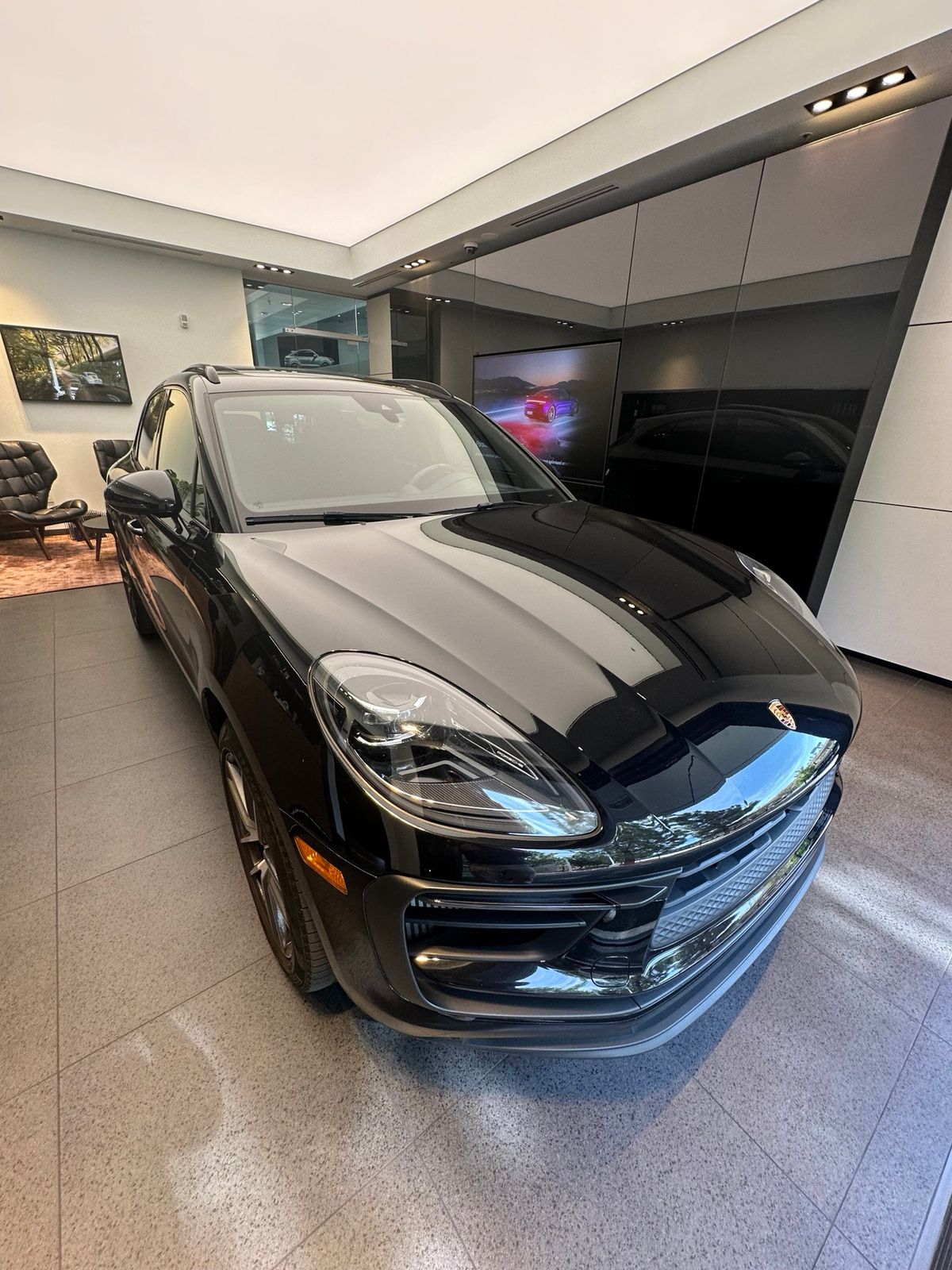 2023 Porsche Macan S — foto completa 9 de 13