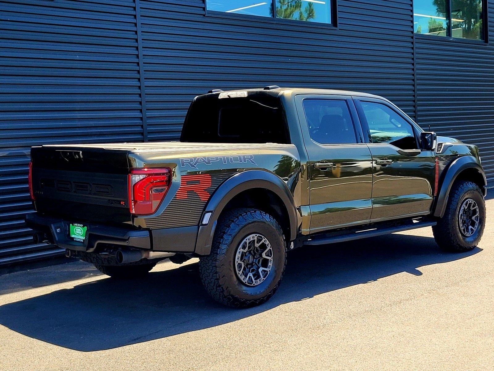 2024 Ford F-150 Raptor — full photo 8 of 46