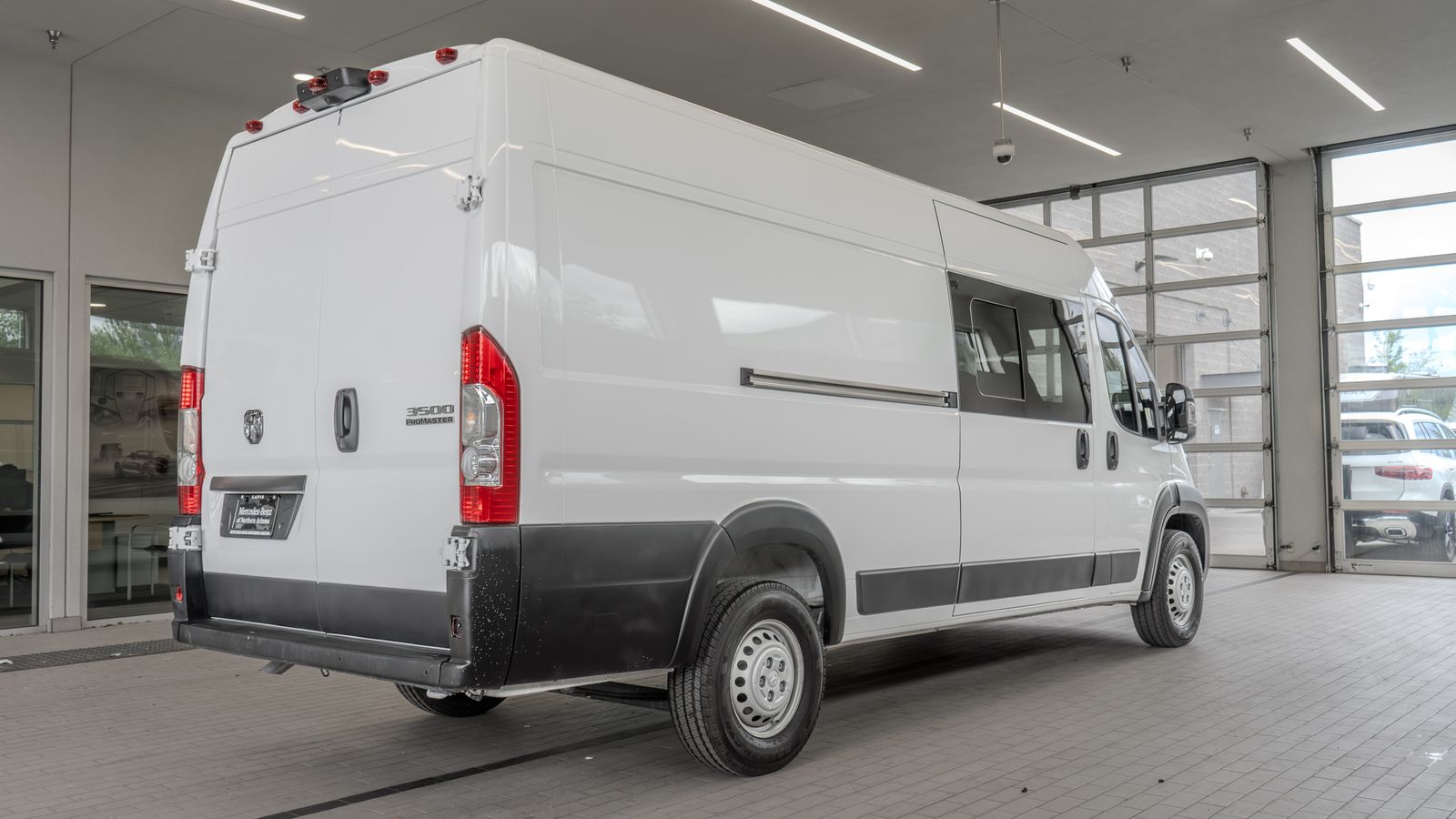 2024 Ram ProMaster 3500 High Roof — full photo 32 of 37