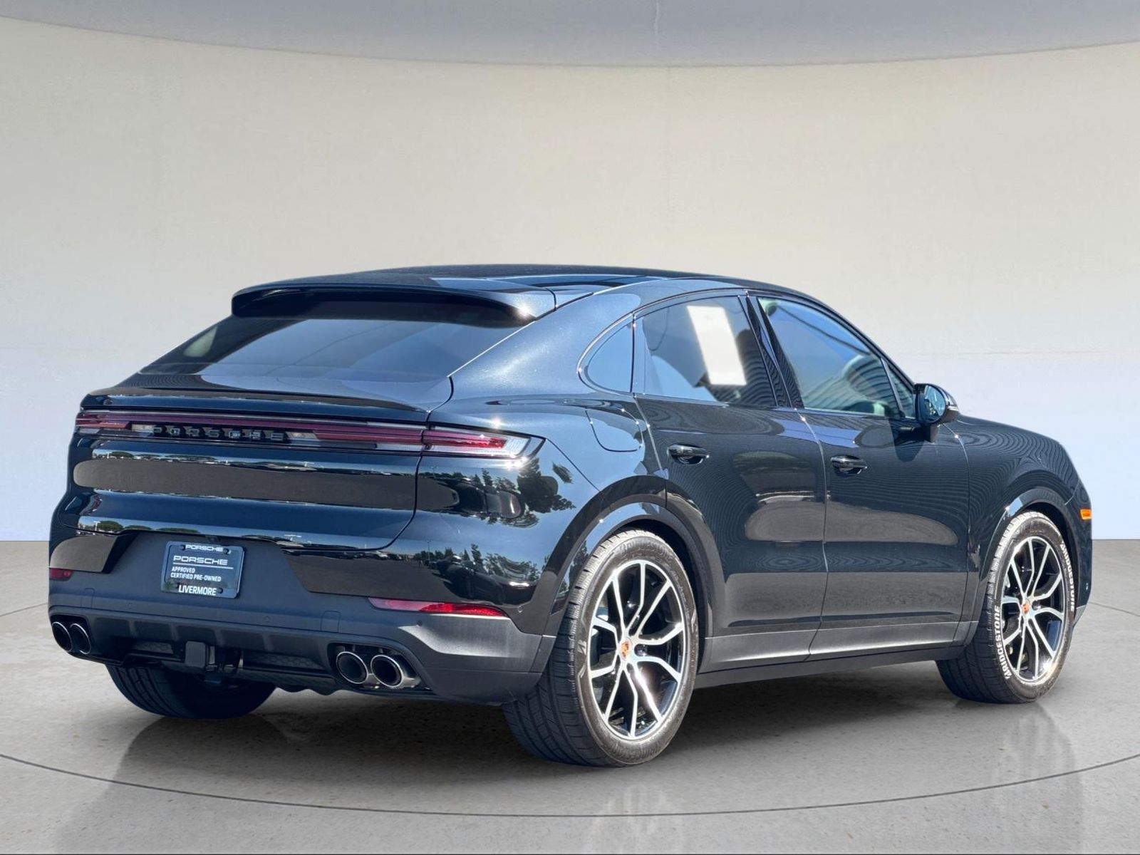 2026 Porsche Cayenne Coupe Base — full photo 8 of 30
