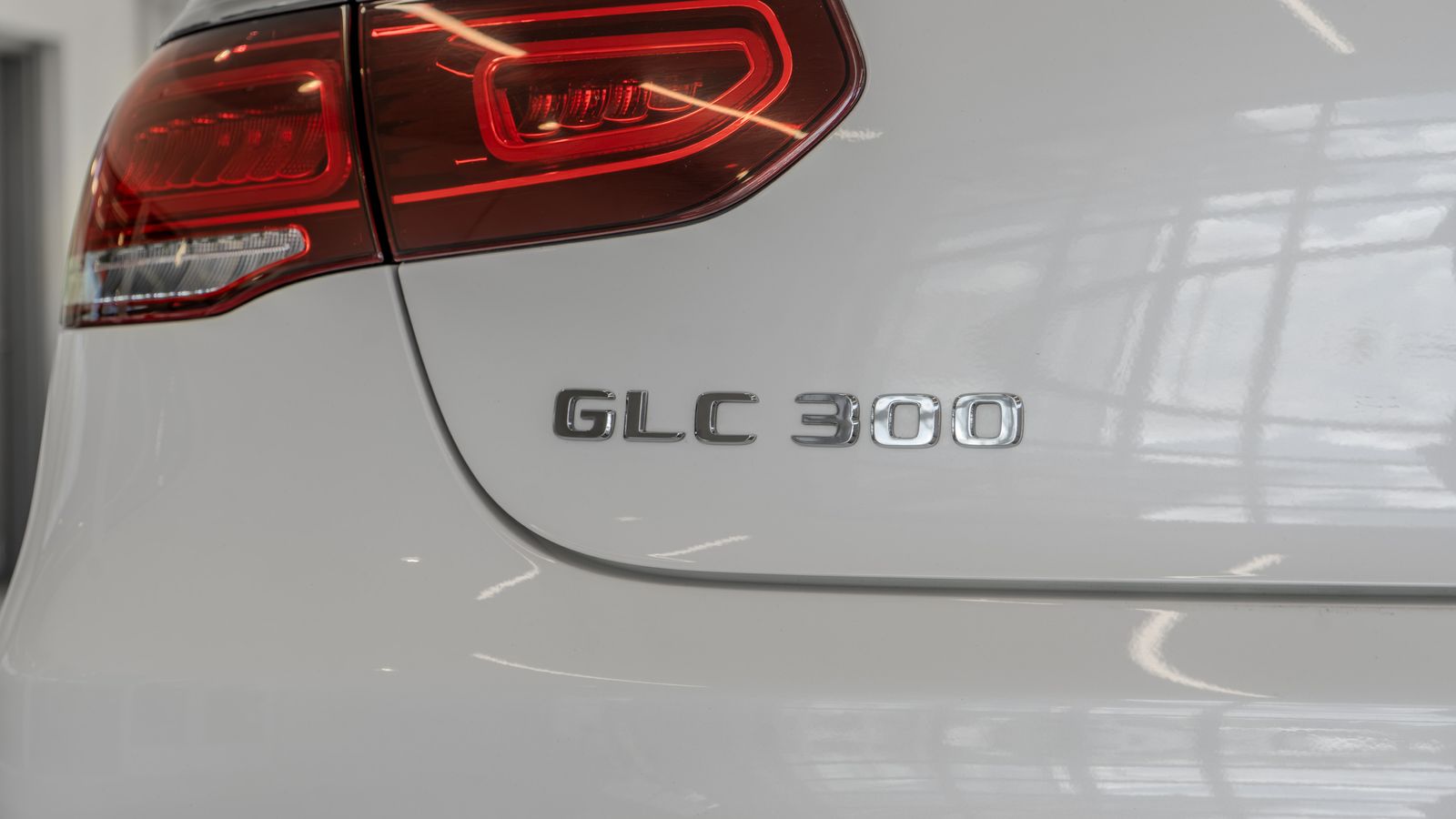 2023 Mercedes-Benz GLC GLC 300 Coupe — foto completa 22 de 35
