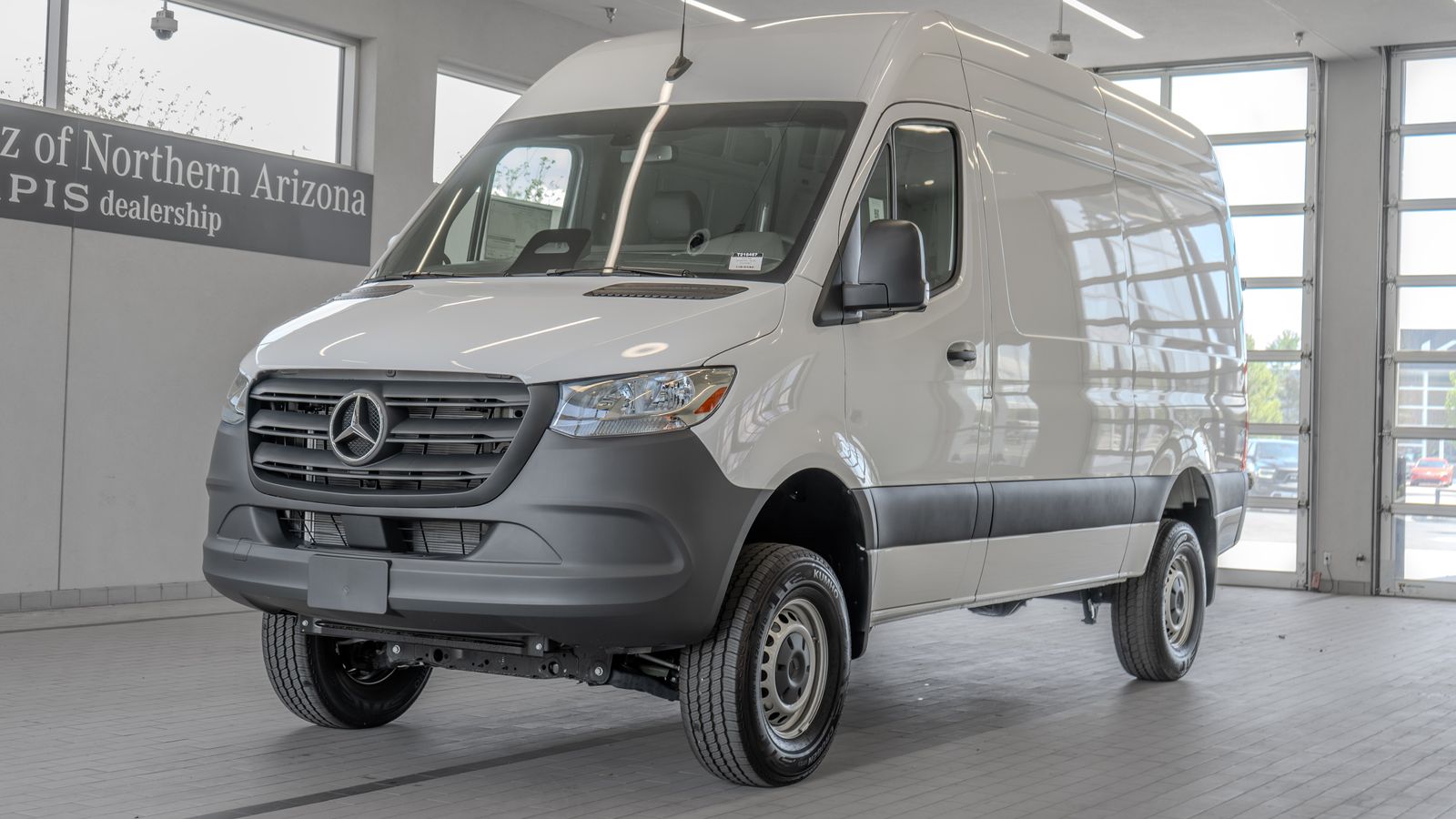 2025 Mercedes-Benz Sprinter 2500 Cargo 144 WB — full photo 25 of 35
