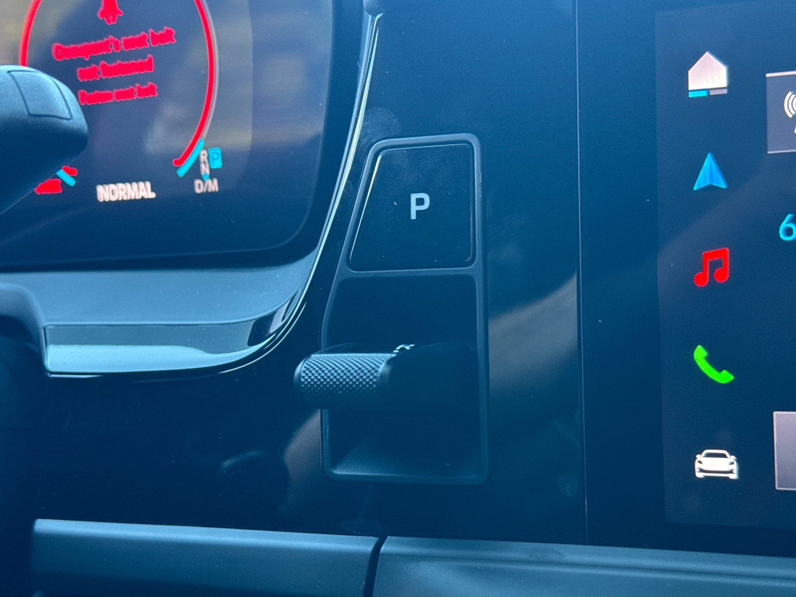 2025 Porsche Panamera 4 — full photo 22 of 29