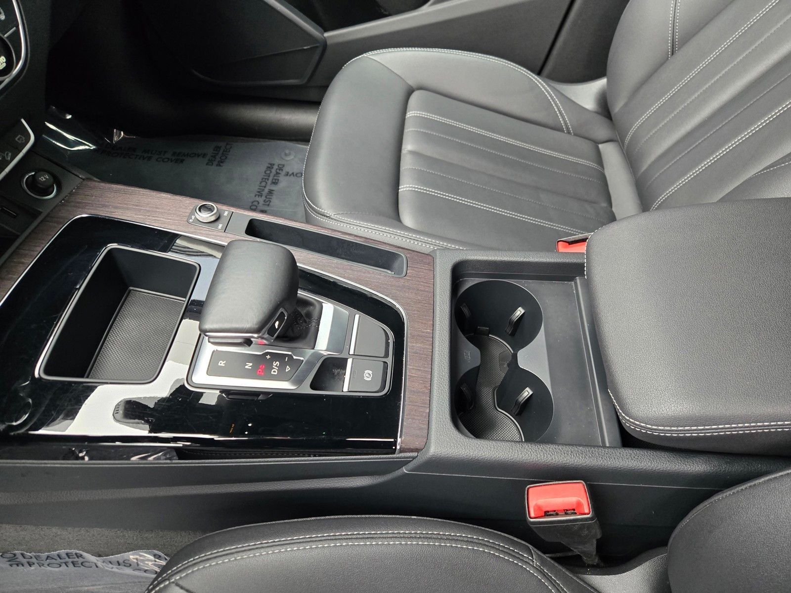 2023 Audi Q5 45 S line Premium — foto completa 24 de 45