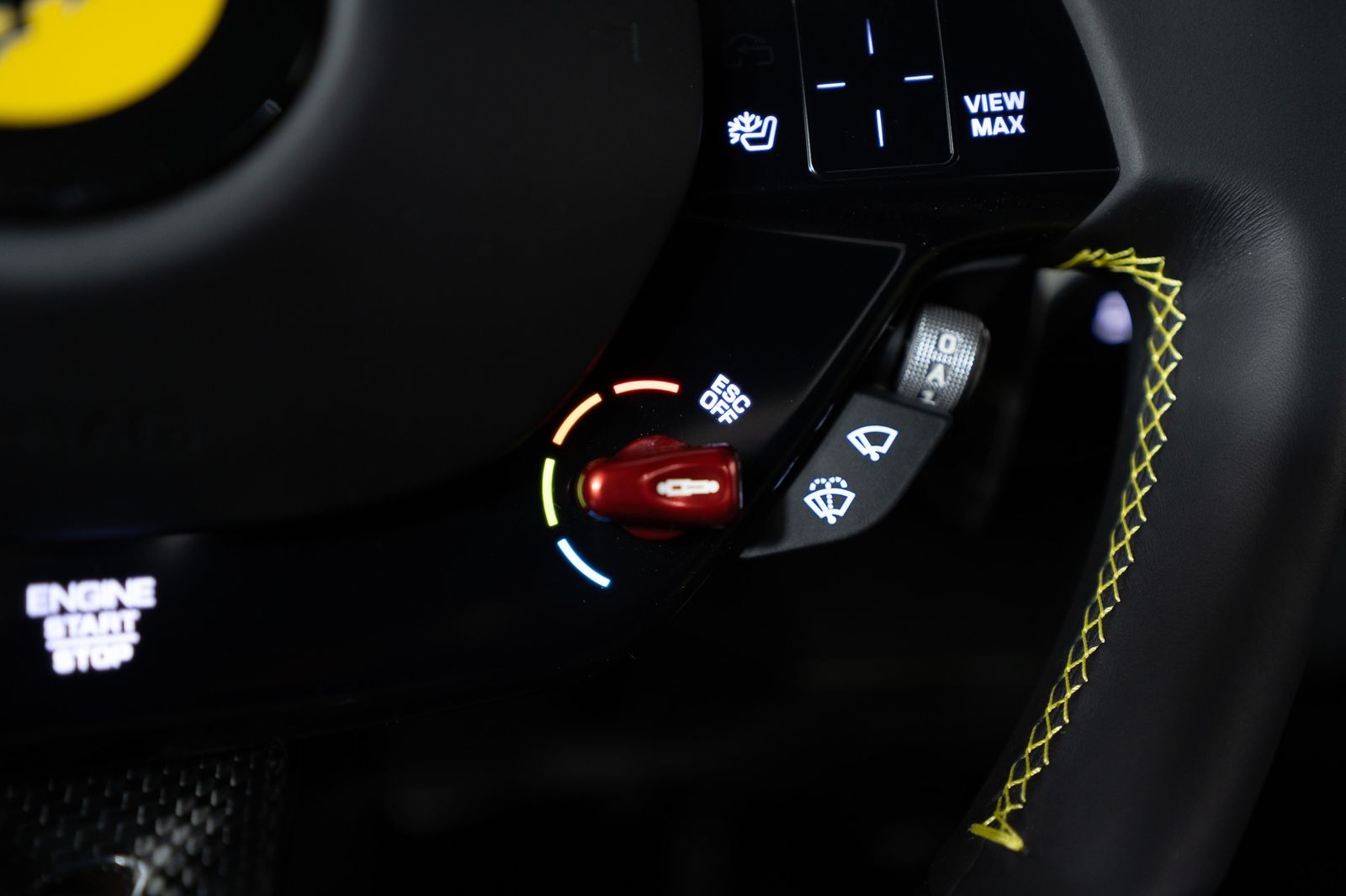 2024 Ferrari 296 GTB — foto completa 37 de 41