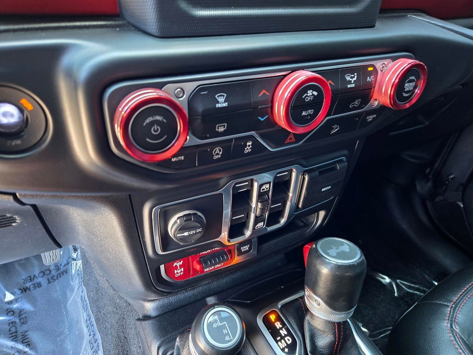 2020 Jeep Wrangler Unlimited Rubicon — full photo 23 of 45