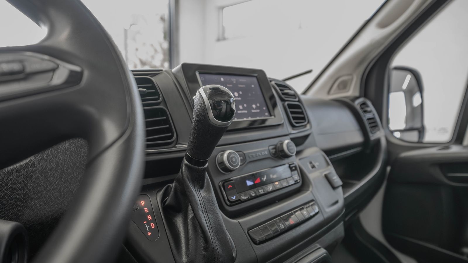 2025 Ram ProMaster 2500 High Roof — full photo 33 of 34