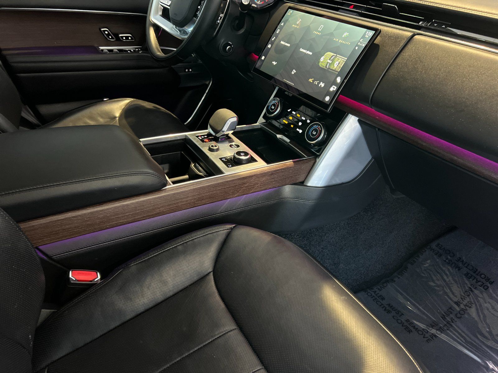 2023 Land Rover Range Rover Autobiography — full photo 16 of 29